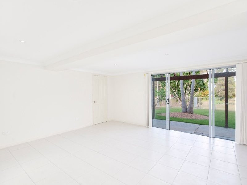 20 Sunvalley Drive, Ashmore QLD 4214