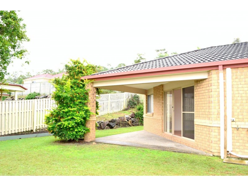 45 Feathertop Crescent, Pacific Pines QLD 4211