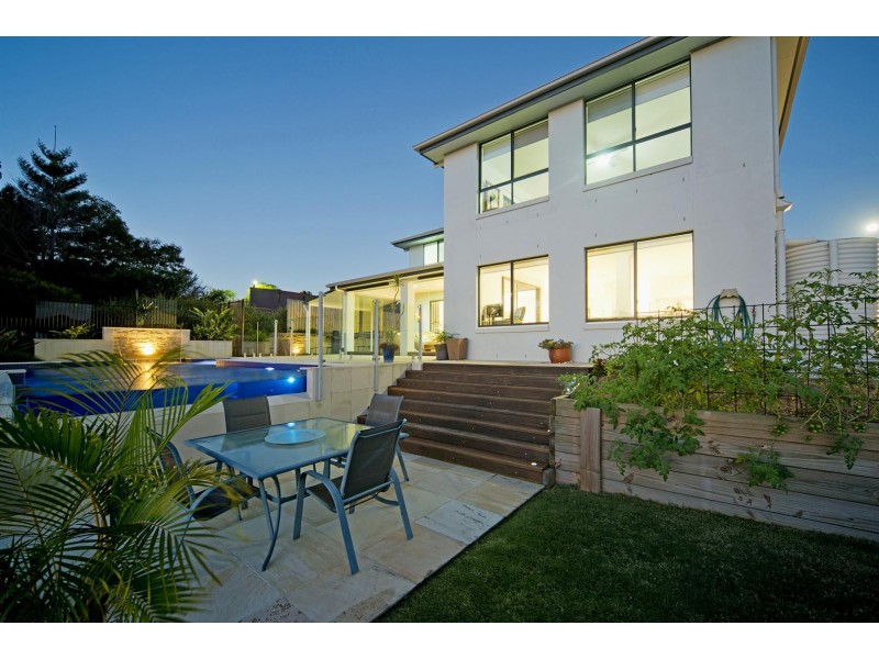 44 Salvado Drive, Pacific Pines QLD 4211