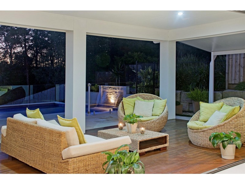 44 Salvado Drive, Pacific Pines QLD 4211