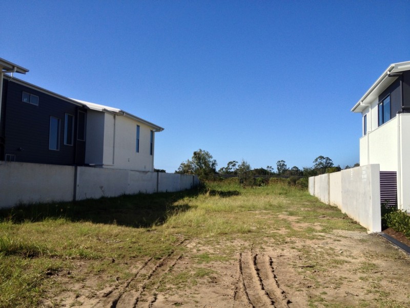 53 River Links Boulevard East, Helensvale QLD 4212