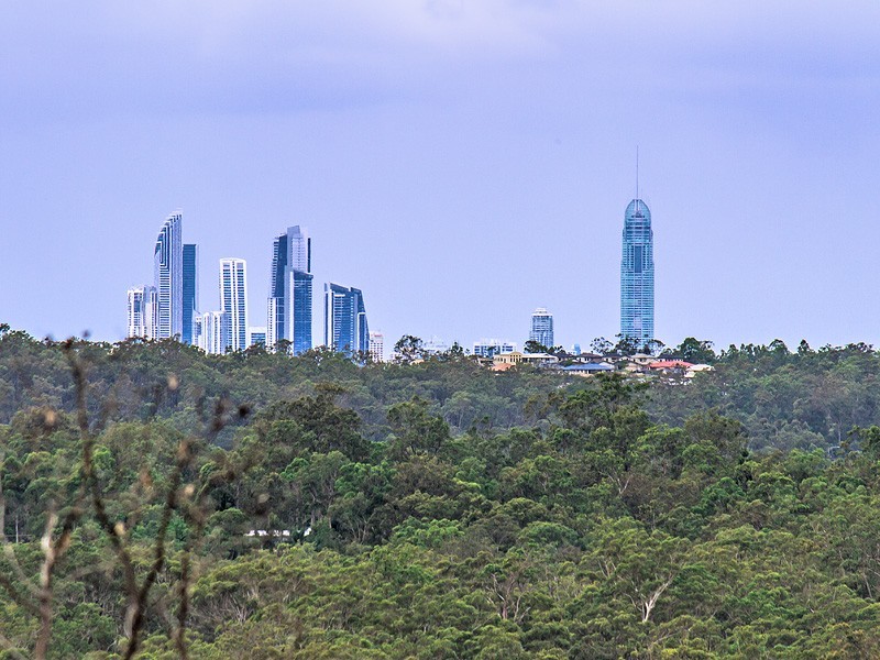 7 Salvado Drive, Pacific Pines QLD 4211