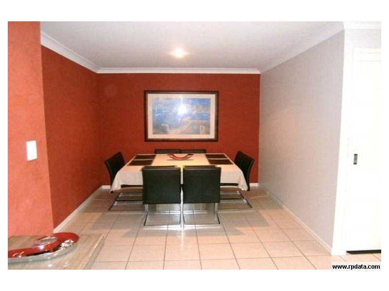 1/34 Billinghurst Crescent, Upper Coomera QLD 4209