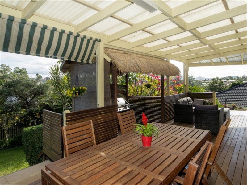 21 Hatutu Street, Pacific Pines QLD 4211