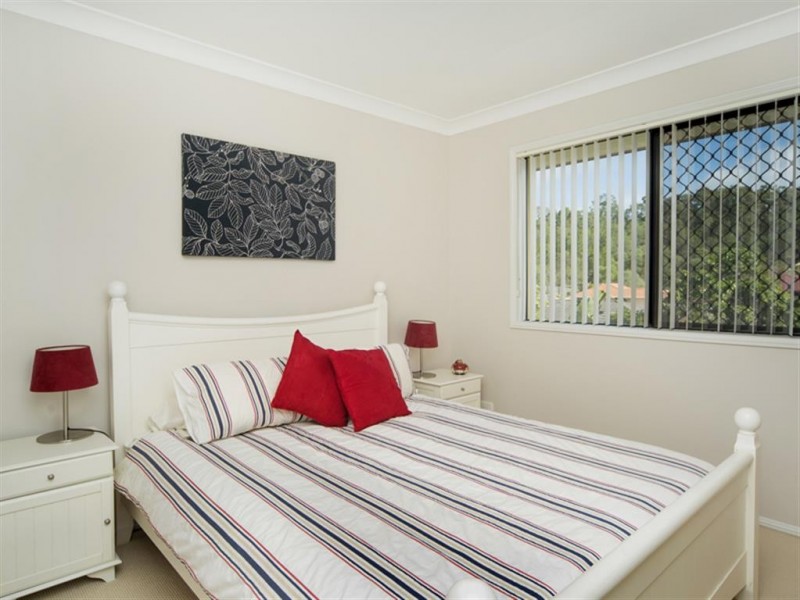 21 Hatutu Street, Pacific Pines QLD 4211