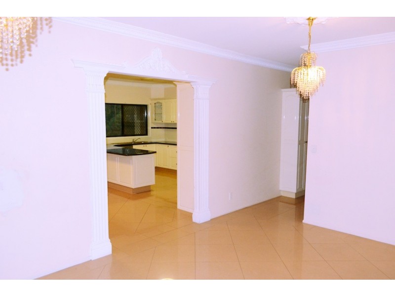 Pacific Pines QLD 4211