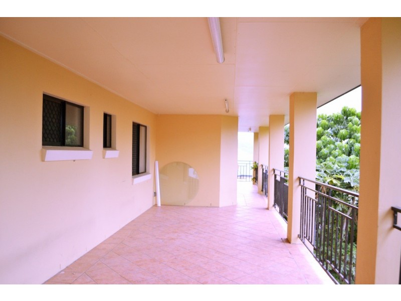 Pacific Pines QLD 4211