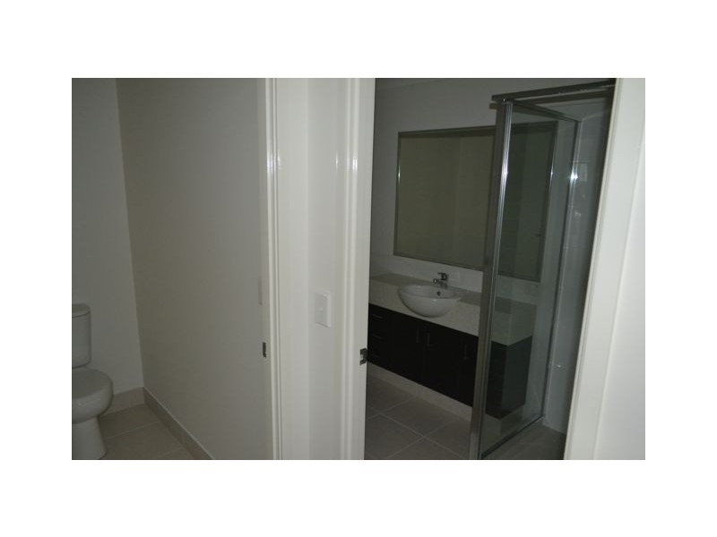 Pacific Pines QLD 4211