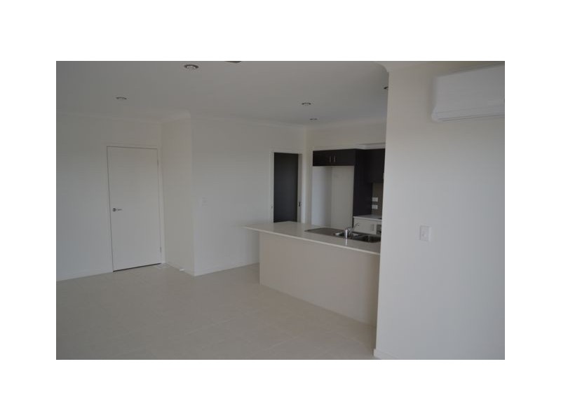 Pacific Pines QLD 4211