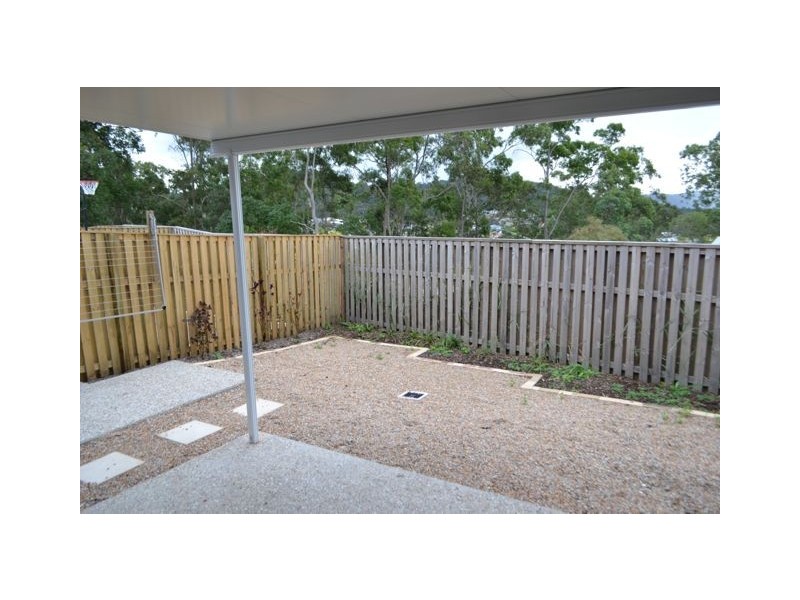 Pacific Pines QLD 4211