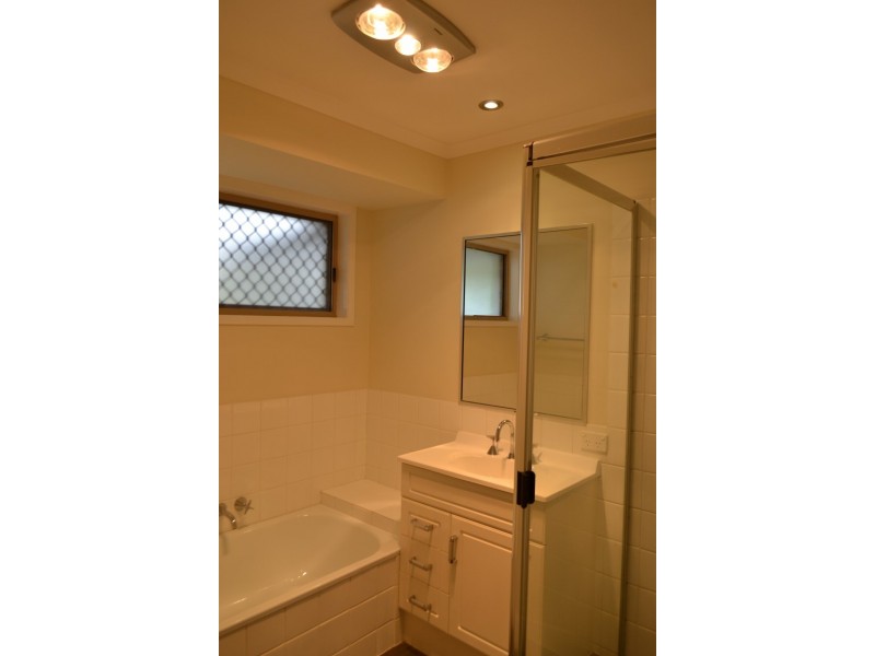 2/12 Columbia Court, Oxenford QLD 4210