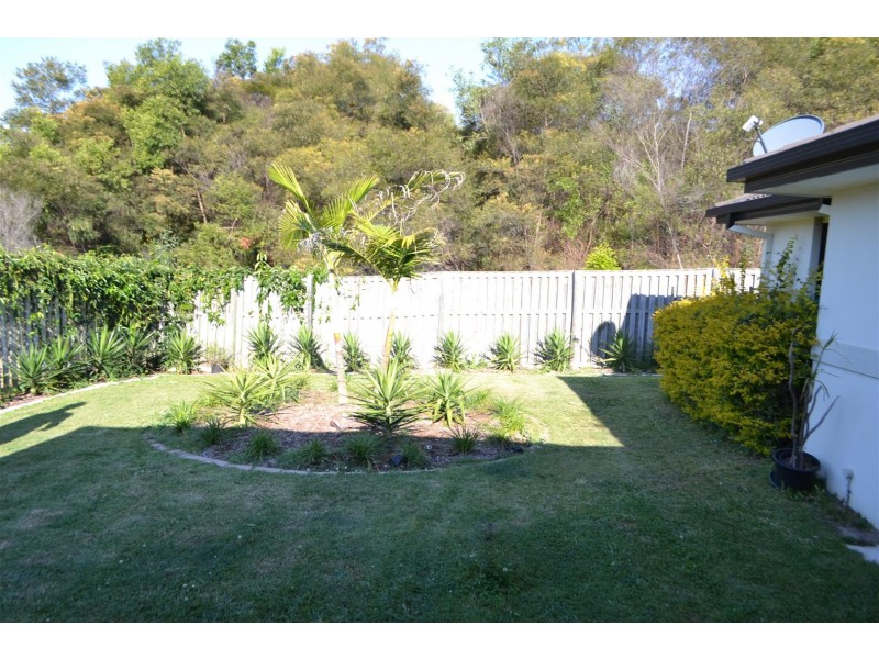 10 Roberts Drive, Maudsland QLD 4210