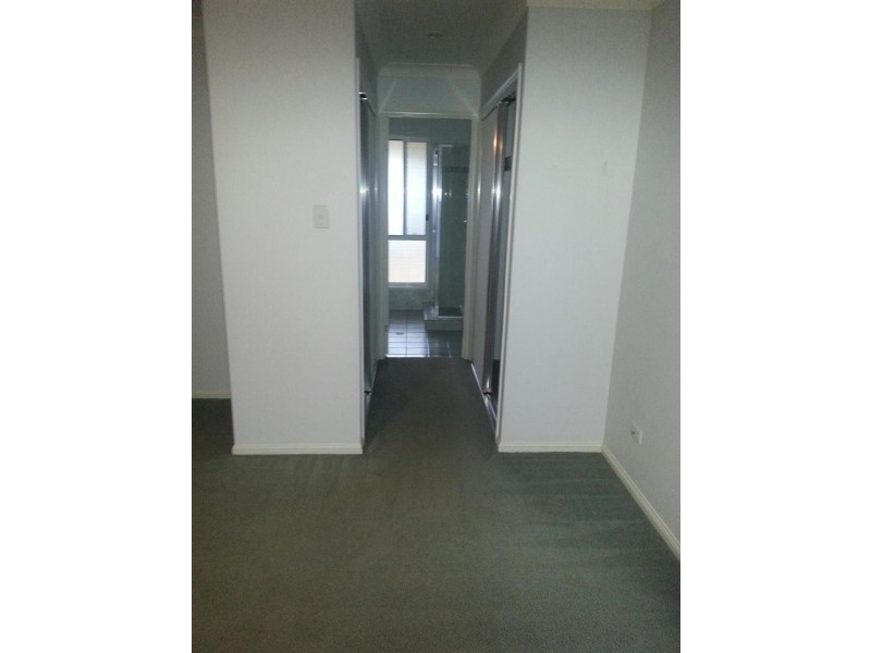 33 Paris Parade, Ormeau QLD 4208