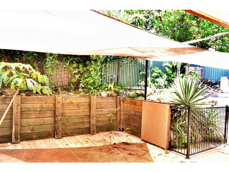 1/12 Metro Crescent, Oxenford QLD 4210