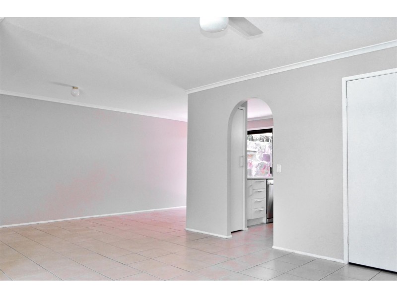 1/12 Metro Crescent, Oxenford QLD 4210