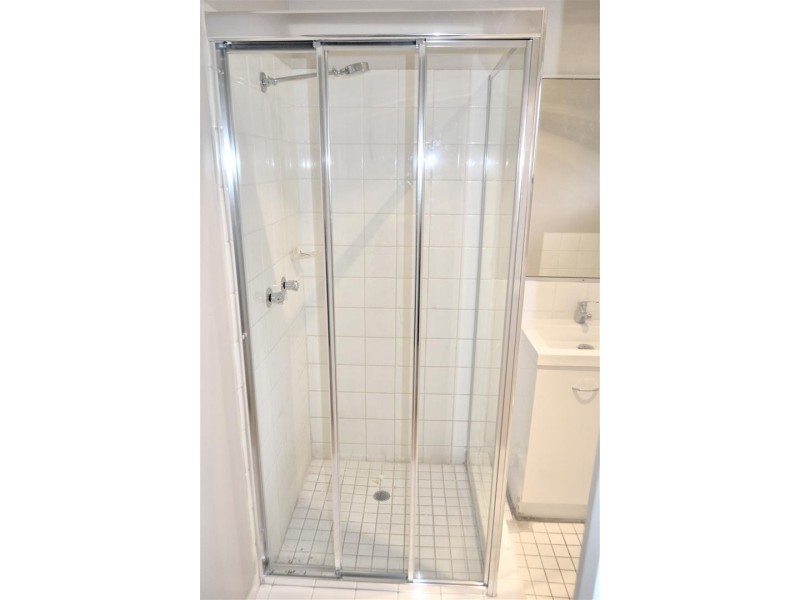 1/12 Metro Crescent, Oxenford QLD 4210