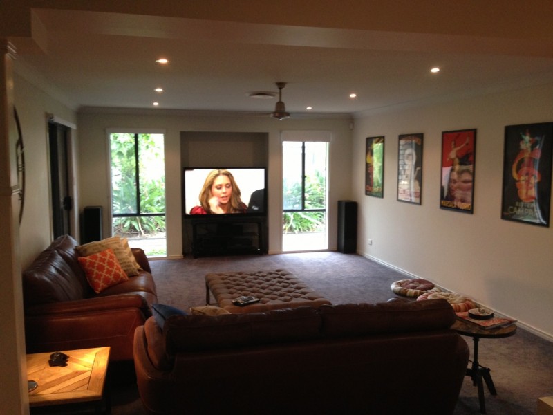 1 Mellum Circuit, Pacific Pines QLD 4211