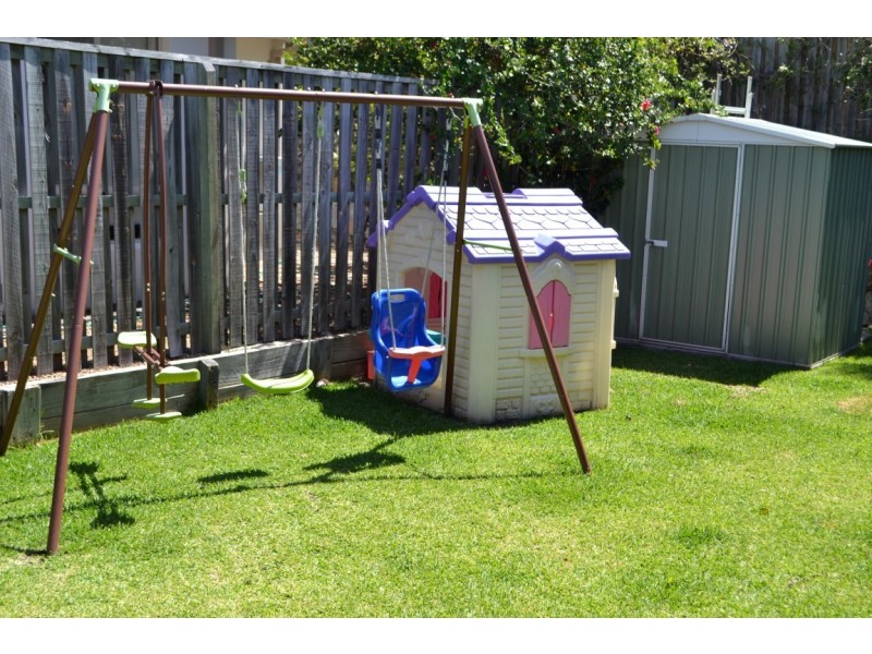 1 Mellum Circuit, Pacific Pines QLD 4211