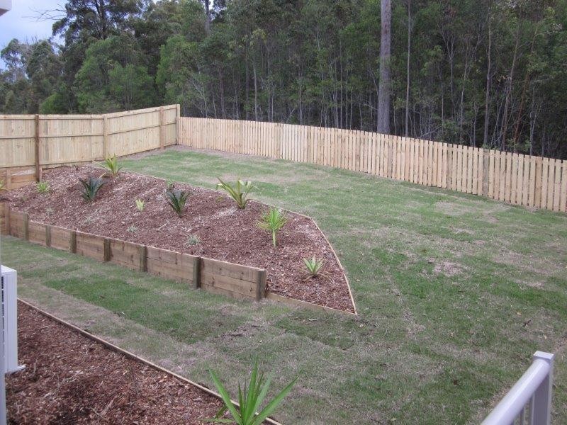 11 Finnin Court, Maudsland QLD 4210