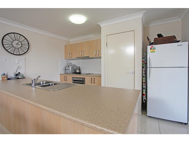 2/20 Aldgate Crescent, Pacific Pines, Pacific Pines QLD 4211
