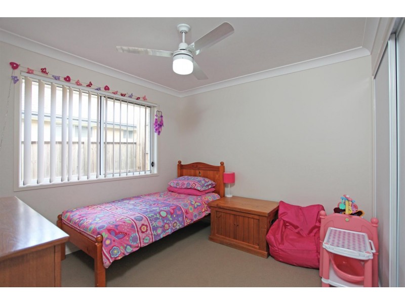 2/20 Aldgate Crescent, Pacific Pines, Pacific Pines QLD 4211