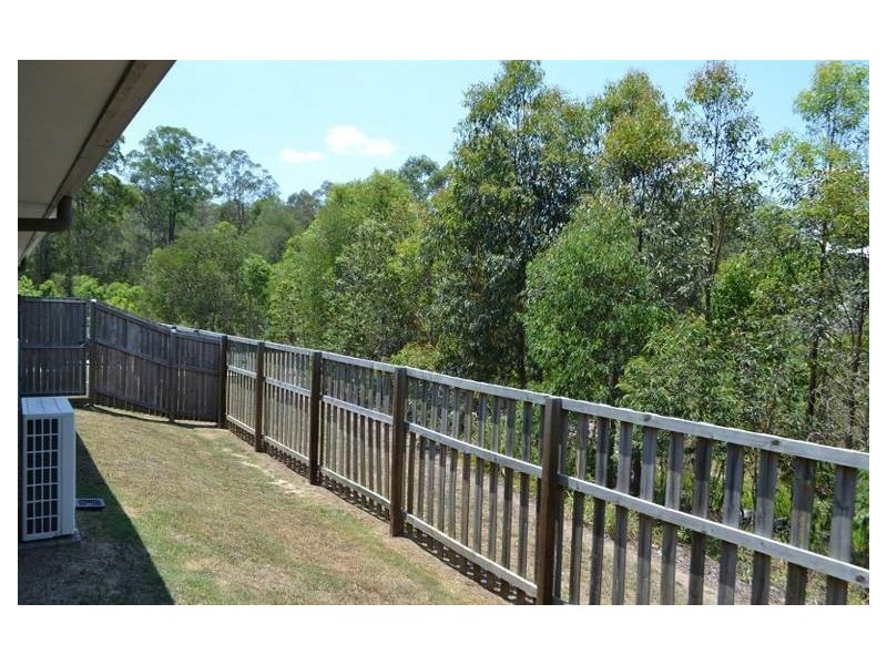 7 Portimao Court, Oxenford QLD 4210