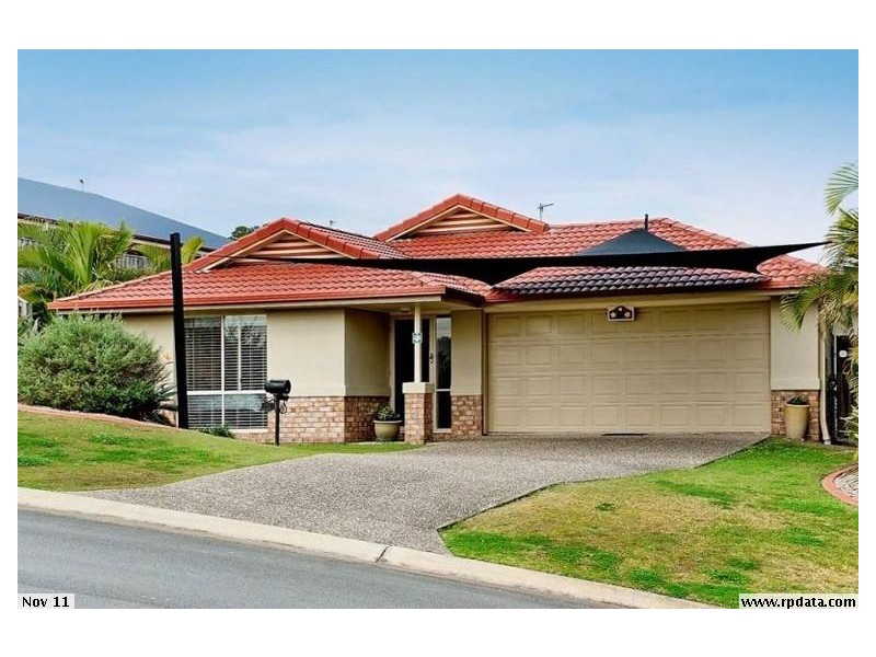 30 McRae Circuit, Pacific Pines QLD 4211