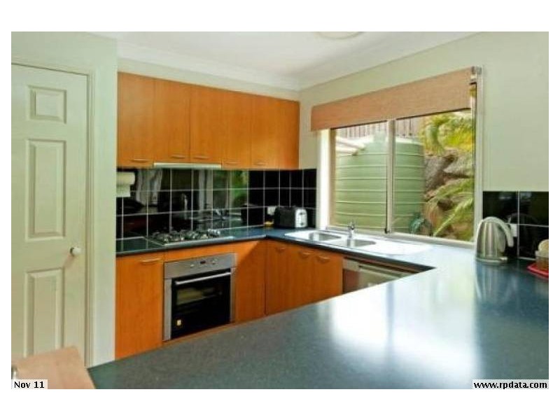 30 McRae Circuit, Pacific Pines QLD 4211