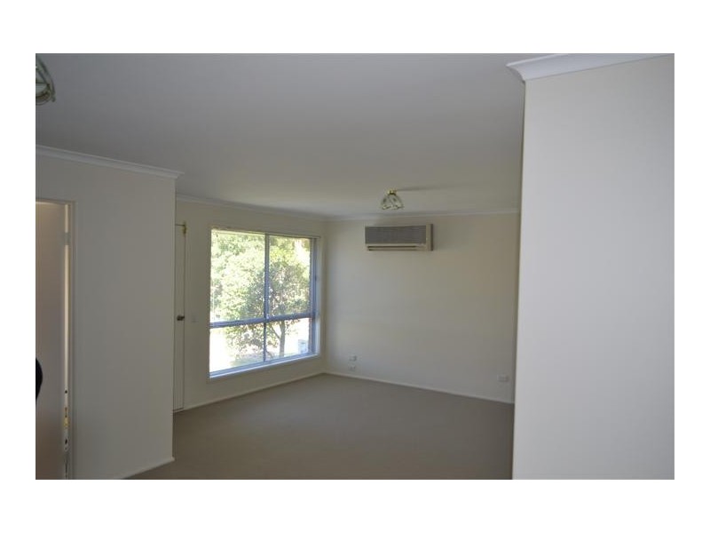 2/4 Gable Street, Oxenford QLD 4210