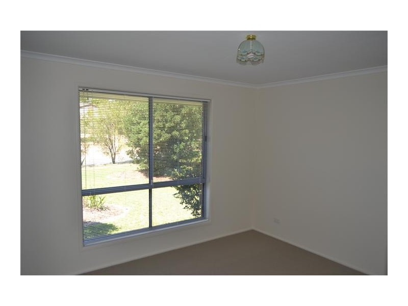 2/4 Gable Street, Oxenford QLD 4210