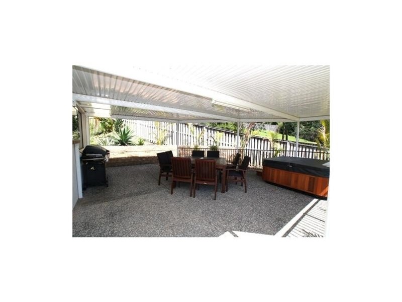 52 Palmerston Drive, Oxenford QLD 4210