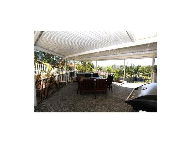 52 Palmerston Drive, Oxenford QLD 4210