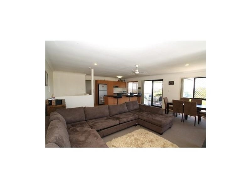 52 Palmerston Drive, Oxenford QLD 4210