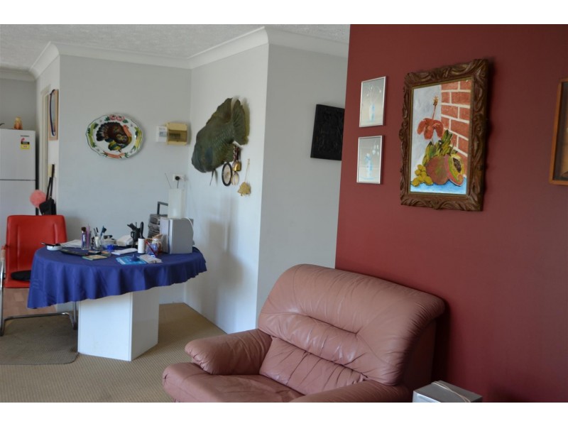 4/145 MUIR STREET, Labrador QLD 4215