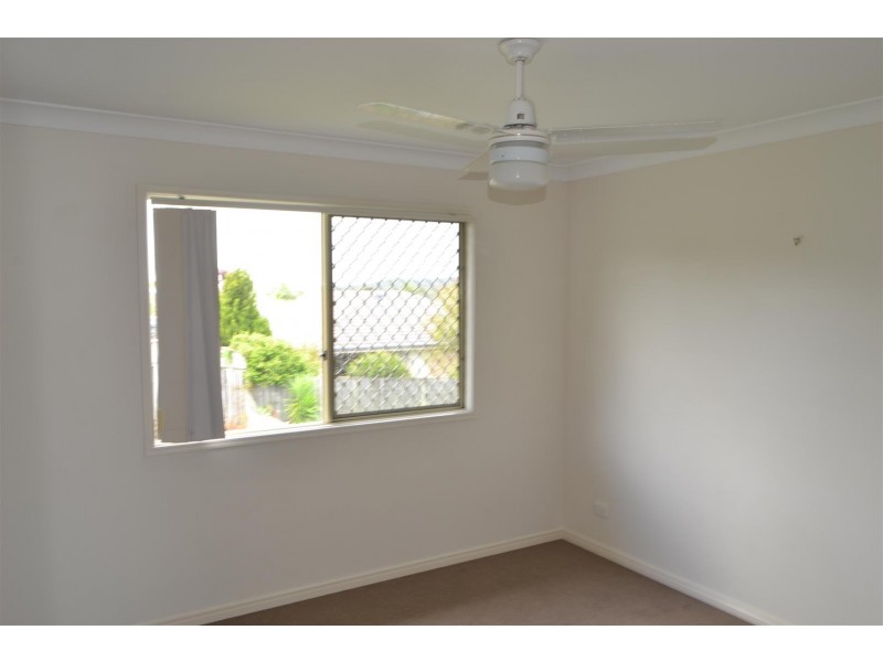 2 Arragan Court, Pacific Pines QLD 4211