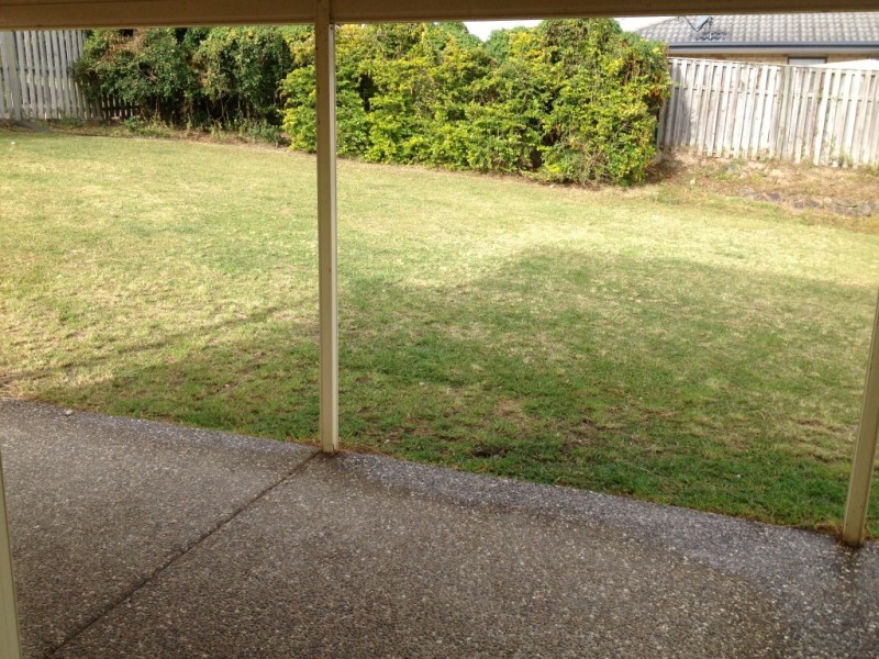 2 Arragan Court, Pacific Pines QLD 4211