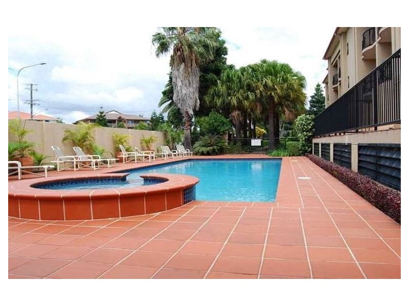 61 North Street, Southport QLD 4215