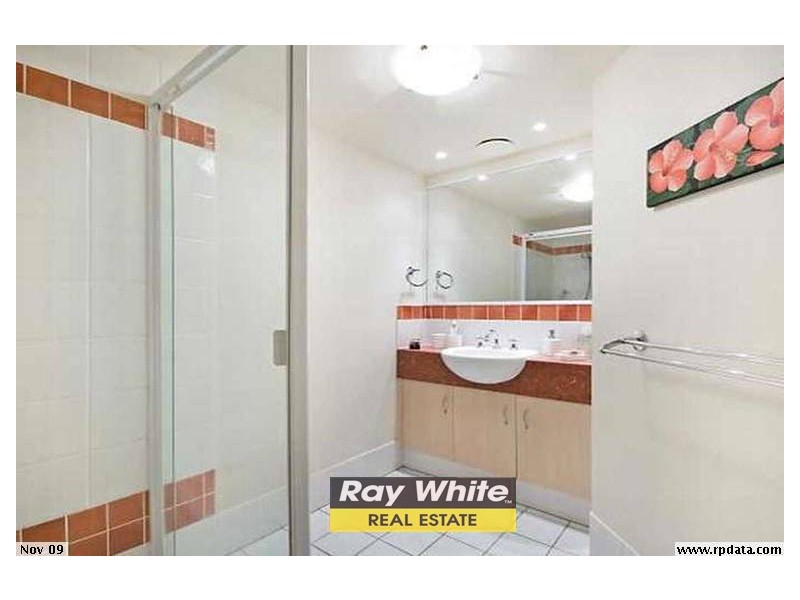 61 North Street, Southport QLD 4215