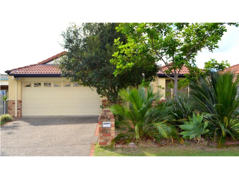 6 Bonin Close, Pacific Pines QLD 4211