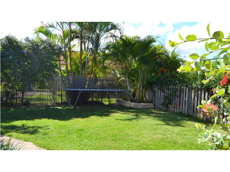 6 Bonin Close, Pacific Pines QLD 4211