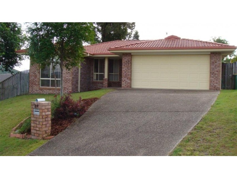 24 Maui Crescent, Oxenford QLD 4210