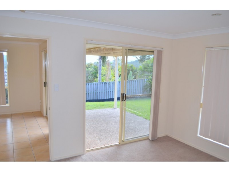 24 Maui Crescent, Oxenford QLD 4210