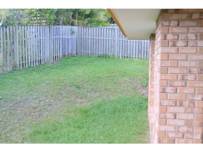 24 Maui Crescent, Oxenford QLD 4210