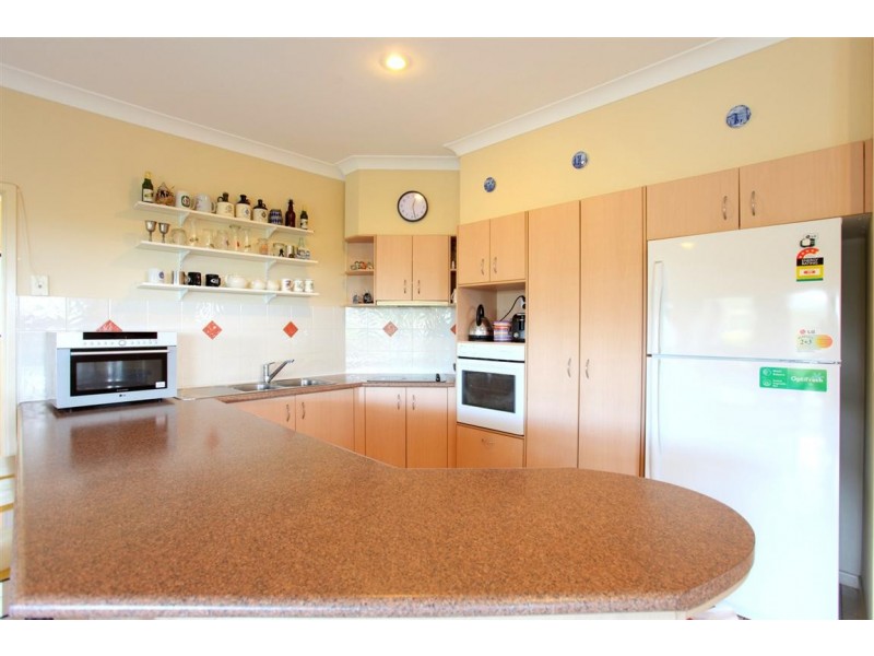 31 Maloney Crescent, Maudsland QLD 4210