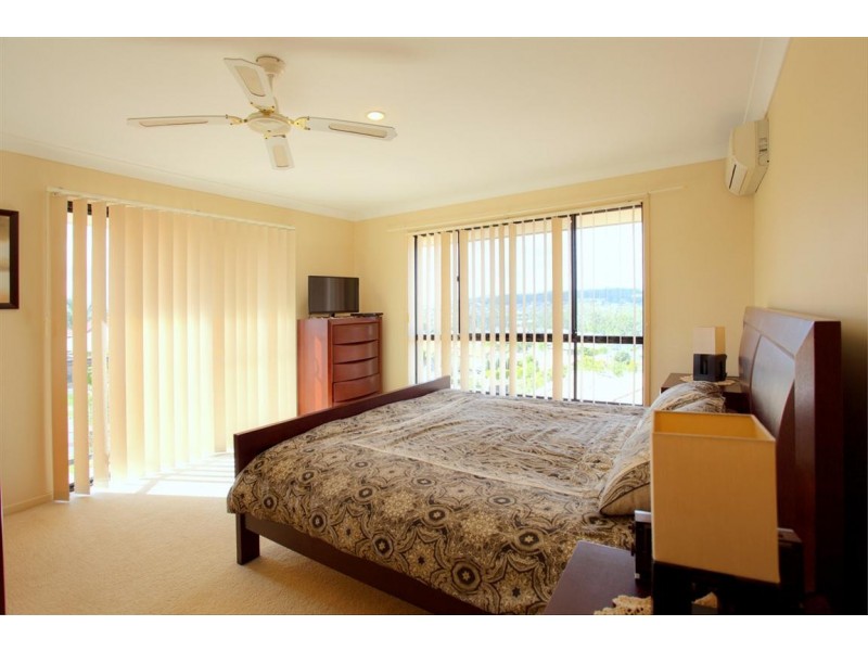 31 Maloney Crescent, Maudsland QLD 4210