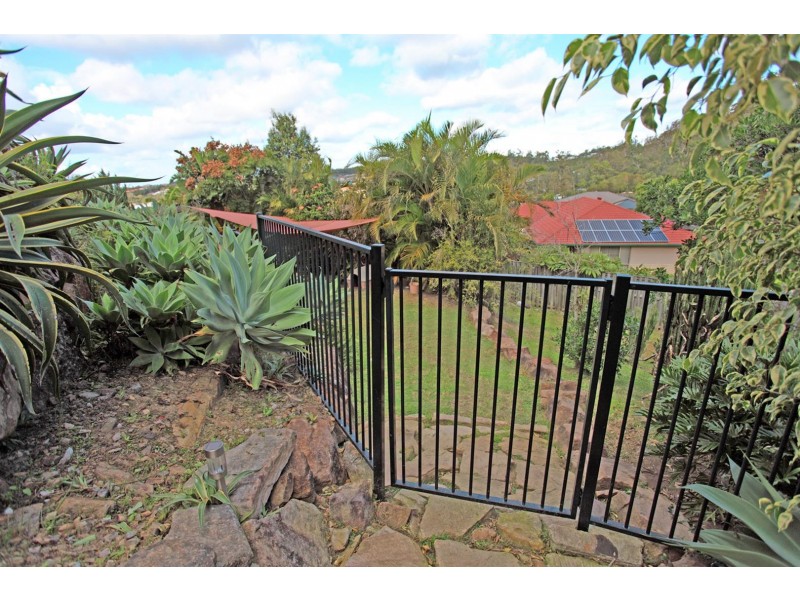 31 Maloney Crescent, Maudsland QLD 4210