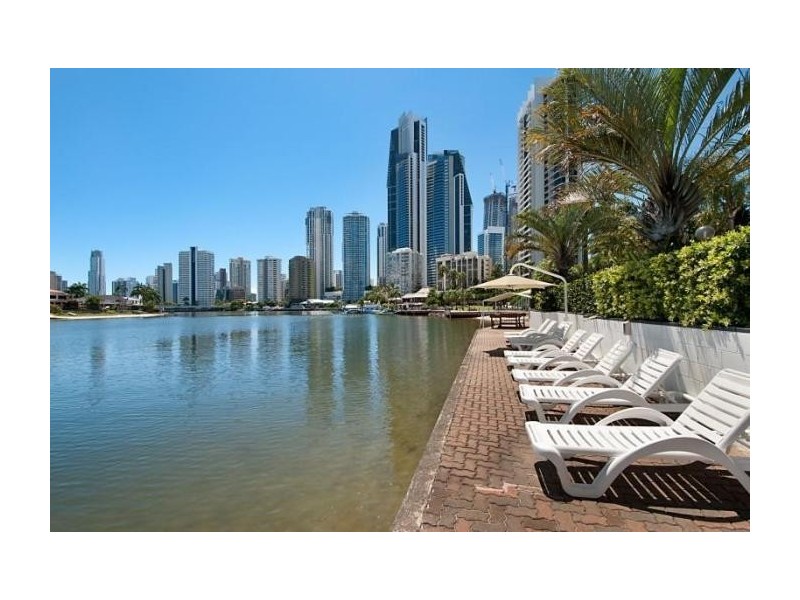 30 Watson Esplanade, Surfers Paradise QLD 4217