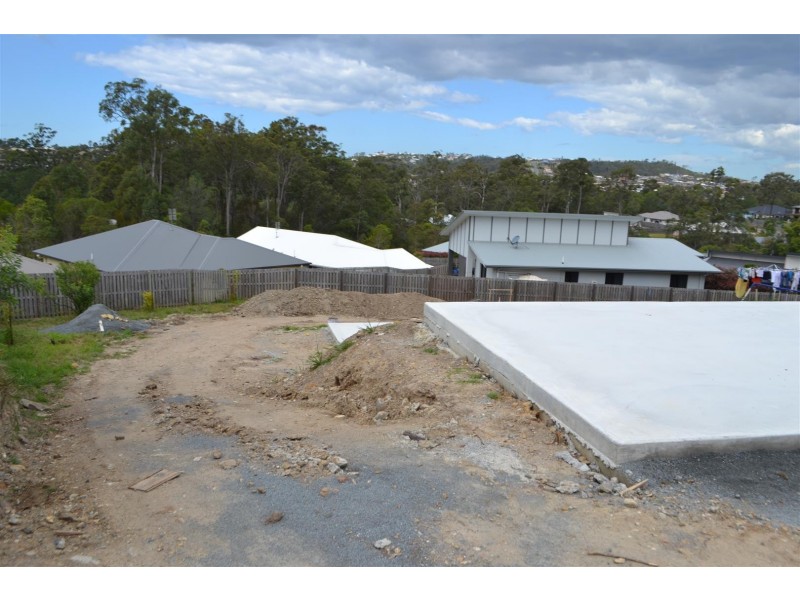 15 Harriet Lane, Oxenford QLD 4210