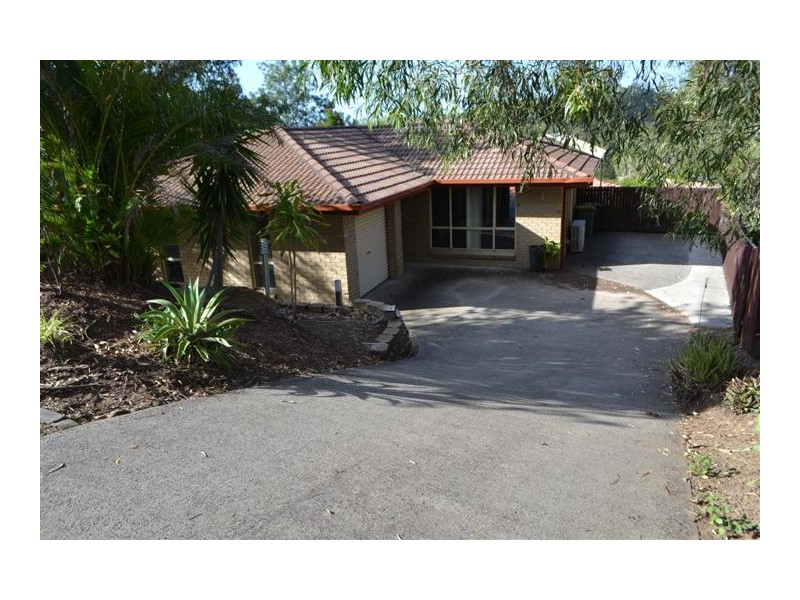 7 Western Way, Oxenford QLD 4210