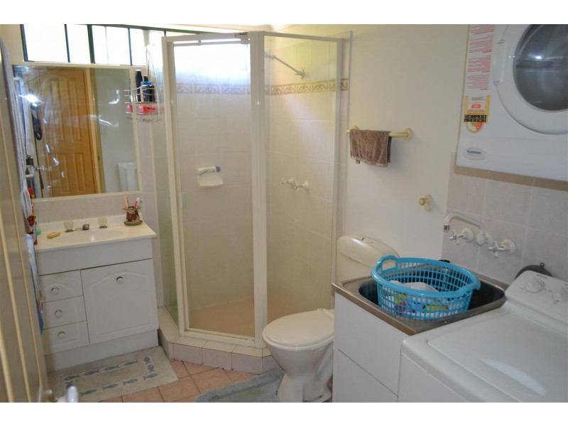 2/152 High Street, Southport QLD 4215